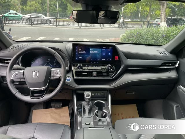 Toyota Crown Lufang 2022 Черный из Китая, фото 2