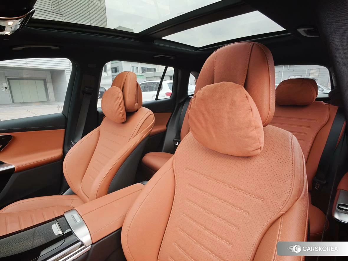 Mercedes-Benz GLC 2024 Черный из Китая, фото 2
