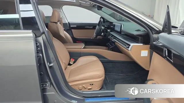 Hyundai Grandeur Hybrid (GN7) 2023 Коричневый из Кореи, фото 2