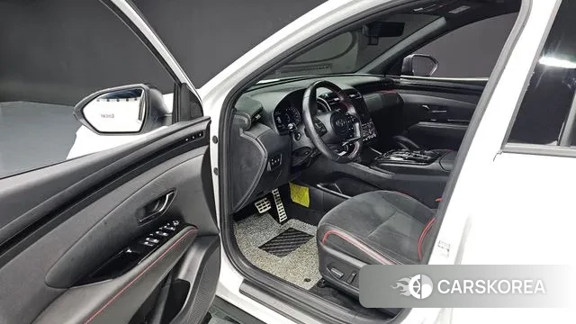 Hyundai Tucson (NX4) 2022 Белый из Кореи, фото 2