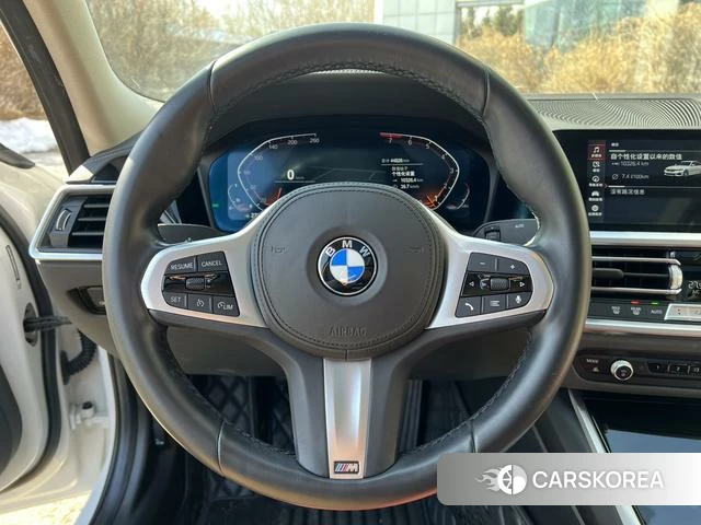 BMW 3 series 2022 Белый из Китая, фото 2