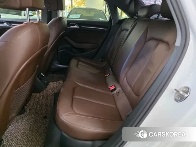 Audi New A3 2019 Белый из Кореи, фото 2