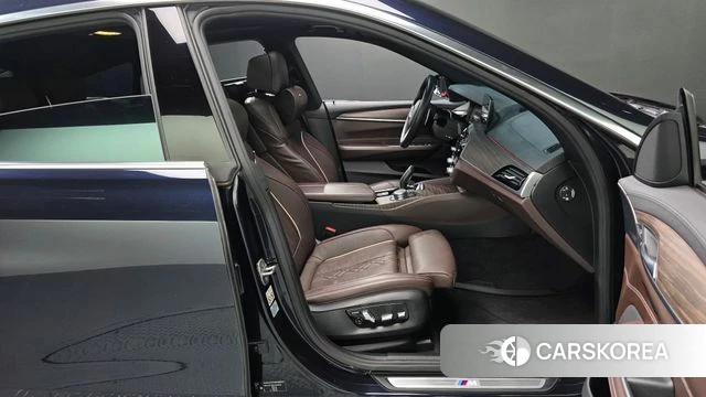 BMW 6 Series GT (G32) 2019 Черный из Кореи, фото 2