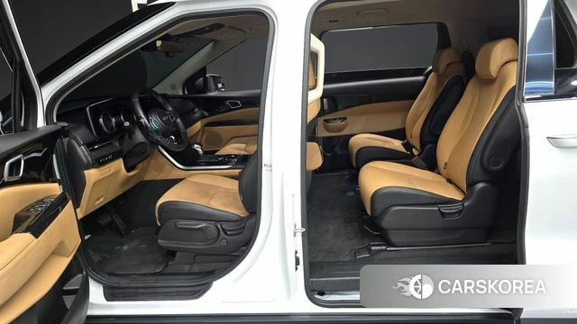 Kia Carnival 4th generation 2023 Белый из Кореи, фото 2