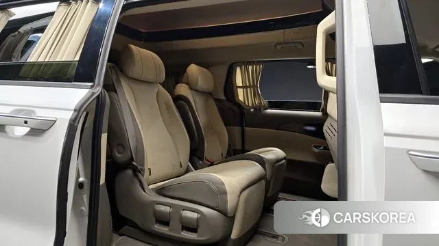 Kia Carnival 4th generation 2021 Белый из Кореи, фото 2