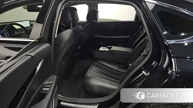 Genesis G80 (RG3) 2022 Черный из Кореи, фото 2