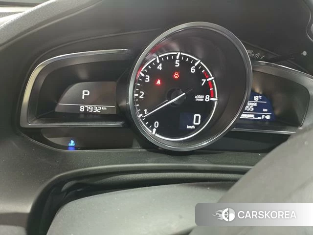 Mazda 3 Angkesaila 2019 Красный из Китая, фото 2