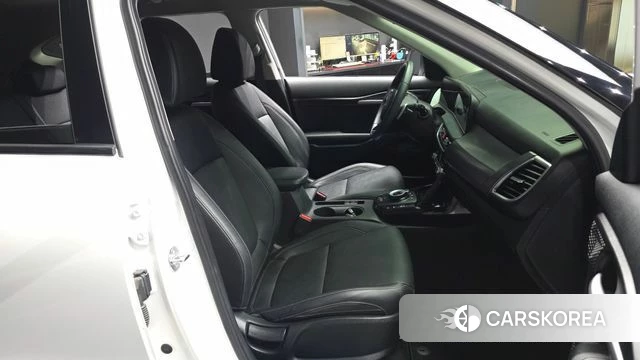 Kia The New Seltos 2023 Белый из Кореи, фото 2