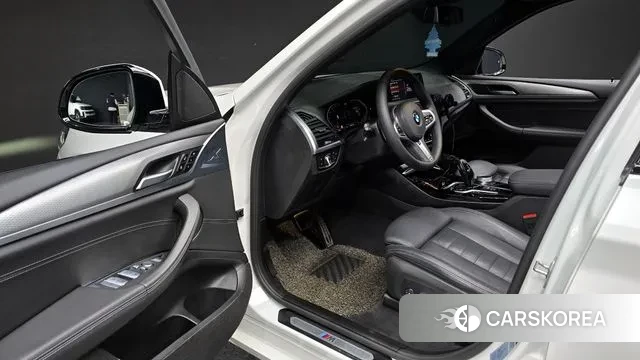 BMW X3 (G01) 2021 Белый из Кореи, фото 2