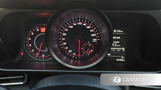 Hyundai Avante (CN7) 2022 Белый из Кореи, фото 2