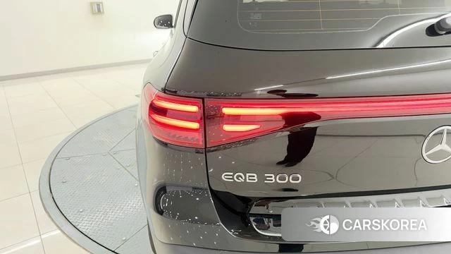 Mercedes-Benz EQB X243 2025 Черный из Кореи, фото 2