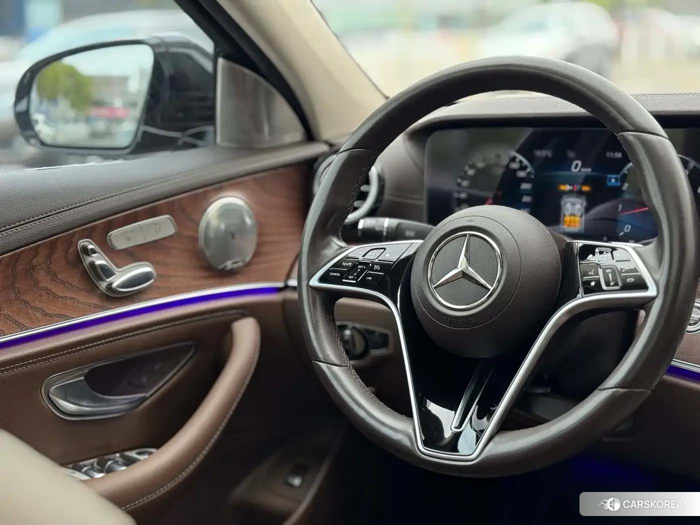 Mercedes-Benz E-Class 2023 Черный из Китая, фото 2