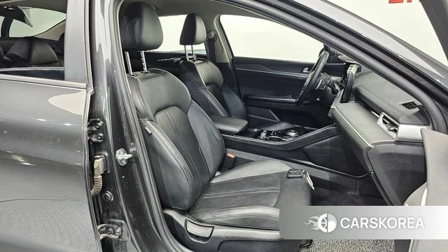 Kia K5 3rd generation 2021 Черный из Кореи, фото 2