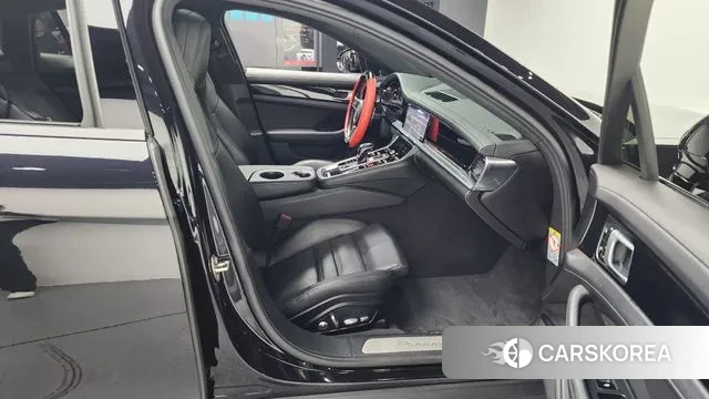 Porsche Panamera (971) id 3072039 из Кореи 2