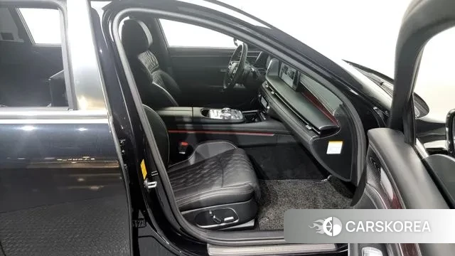 Genesis G90 (RS4) 2022 Черный из Кореи, фото 2