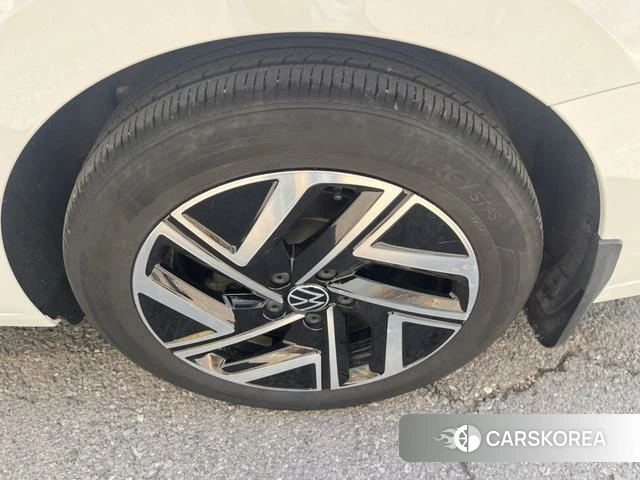 Volkswagen Sagitar 2025 Белый из Китая, фото 2
