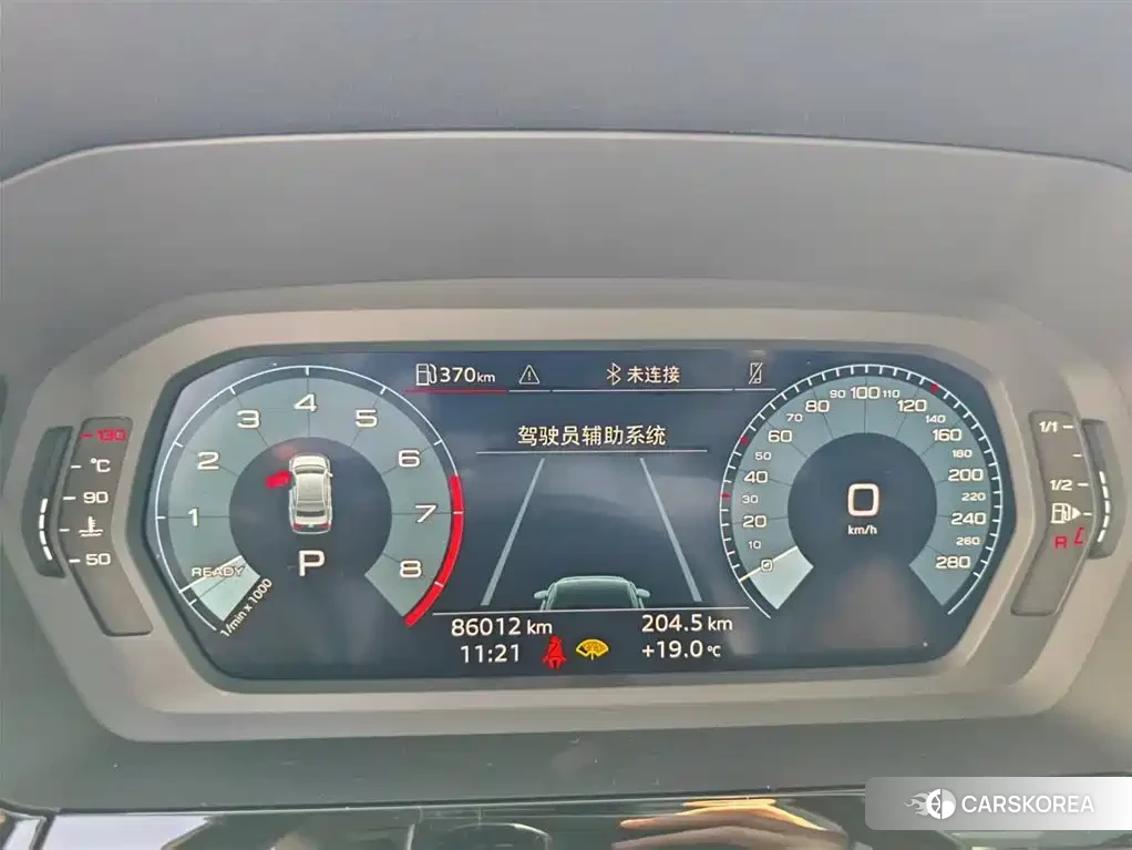 Audi A3 2024 Белый из Китая, фото 2