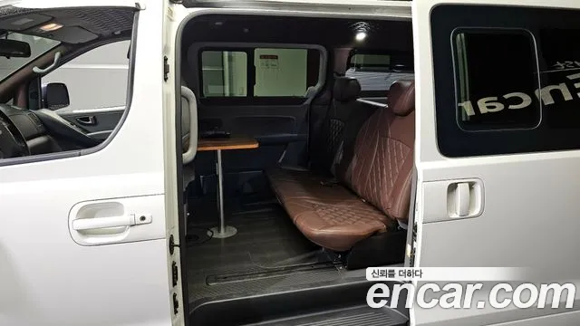 Hyundai The New Grand Starex 2019 Белый из Кореи, фото 2