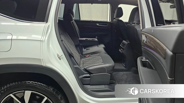 Volkswagen Atlas 2025 Белый из Кореи, фото 2