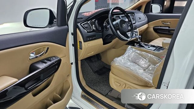 Kia The New Carnival 2018 Белый из Кореи, фото 2