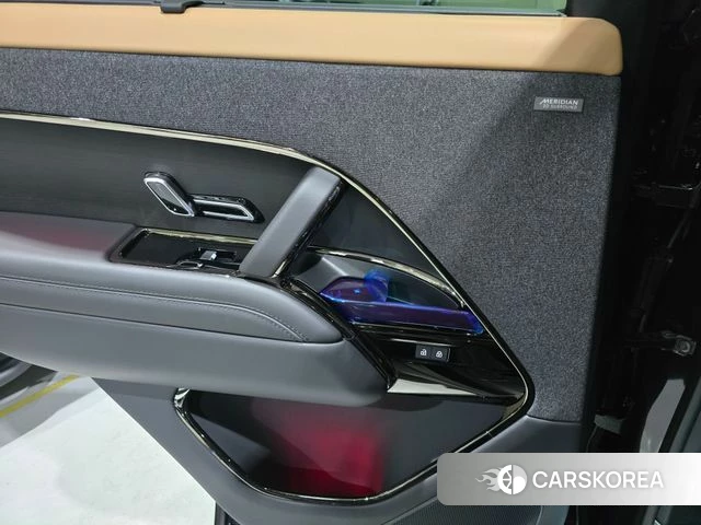 Land Rover Range Rover Sport 3rd Generation 2026 Черный из Кореи, фото 2