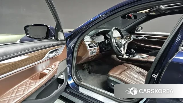 BMW 7 Series (G11) 2019 Синий из Кореи, фото 2