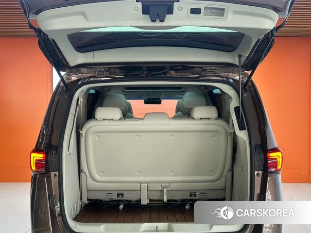 Buick GL8 2021 Коричневый из Китая, фото 2