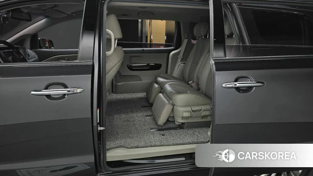 Kia The New Carnival 2019 Серый из Кореи, фото 2