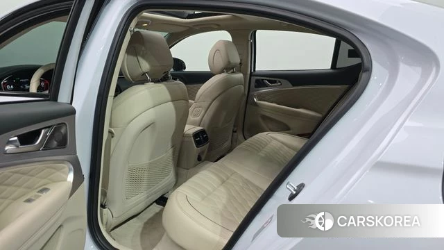 Genesis G70 2019 Белый из Кореи, фото 2