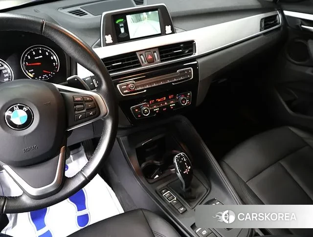 BMW X1 (F48) 2019 Белый из Кореи, фото 2