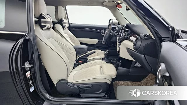Mini Cooper S 2020 Черный из Кореи, фото 2