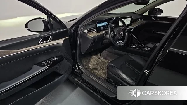 Kia K5 3rd generation 2021 Черный из Кореи, фото 2