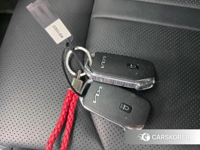 Kia K5 3rd generation 2022 Серый из Кореи, фото 2