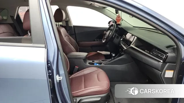 Kia The New Niro 2019 Небесно-голубой из Кореи, фото 2