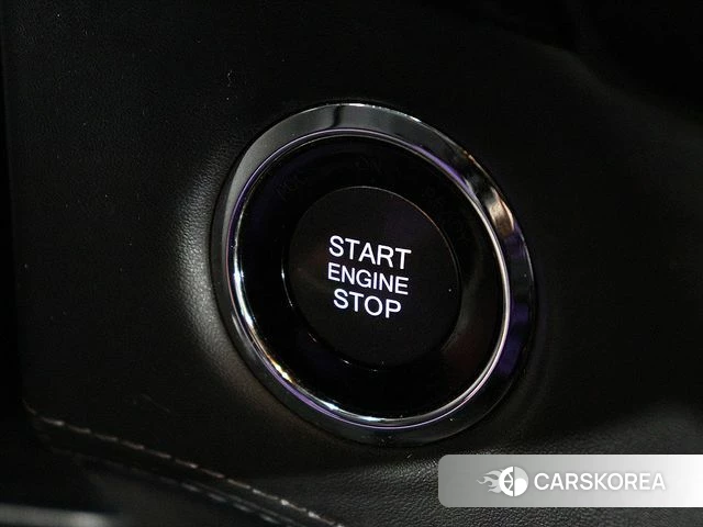 Ssangyong Rexton Sports Cannes 2020 Красный из Кореи, фото 2