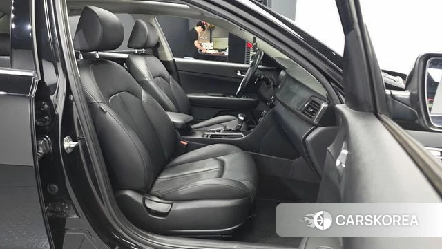 Kia K5 second generation 2018 Черный из Кореи, фото 2