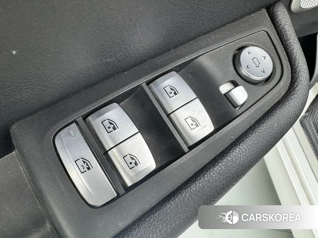 BMW 1 series 2021 Белый из Китая, фото 2