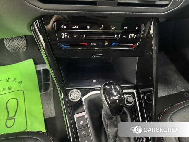 Volkswagen Tanyue 2022 Белый из Китая, фото 2