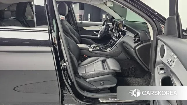 Mercedes-Benz GLC-Class X253 2019 Черный из Кореи, фото 2