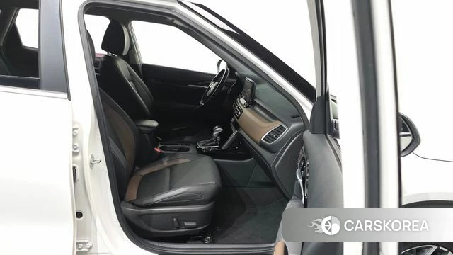 Kia Seltos 2021 Белый из Кореи, фото 2