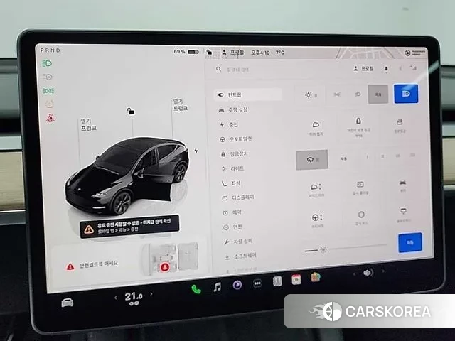 Tesla Model Y 2024 Черный из Кореи, фото 2
