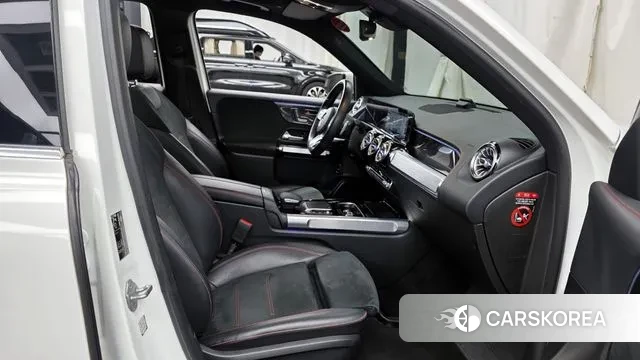 Mercedes-Benz GLB-Class X247 2021 Белый из Кореи, фото 2