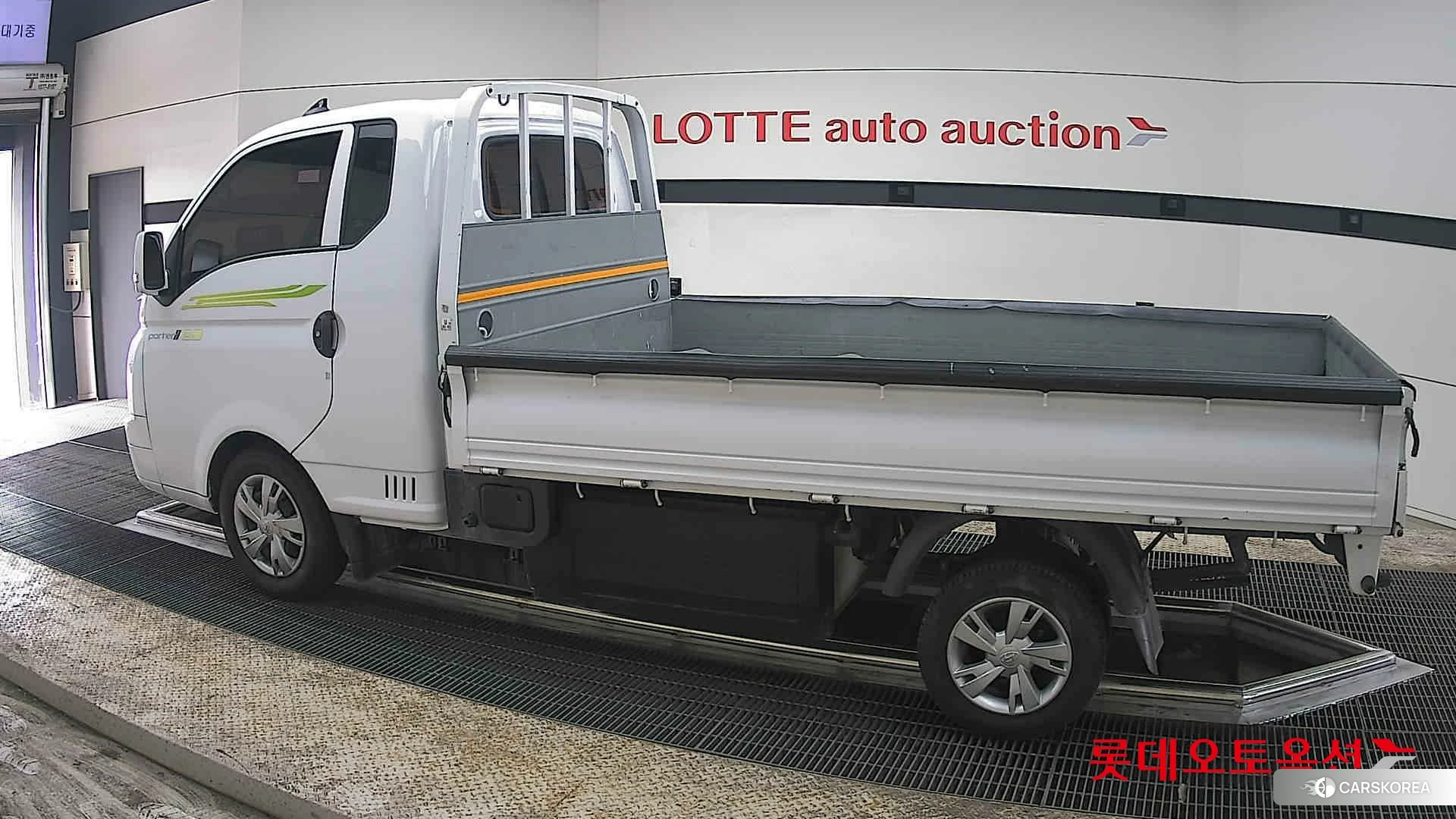 Hyundai Porter II electric 2022 Белый из Кореи, фото 2