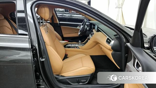Genesis The New G70 2023 Серый из Кореи, фото 2