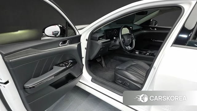 Kia The New K5 3rd generation 2024 Белый из Кореи, фото 2