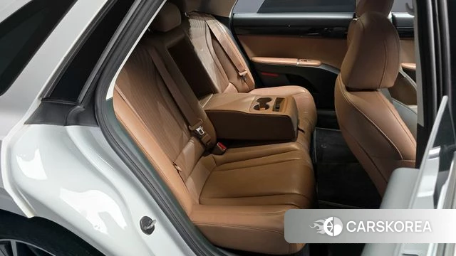 Hyundai Grandeur (GN7) 2023 Белый из Кореи, фото 2