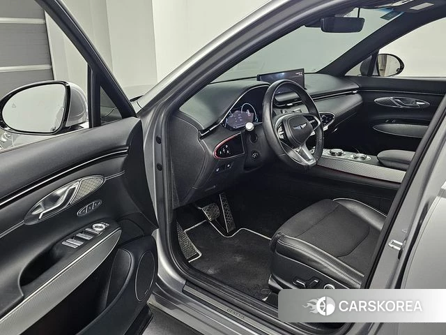 Genesis GV70 2021 Песочный из Кореи, фото 2