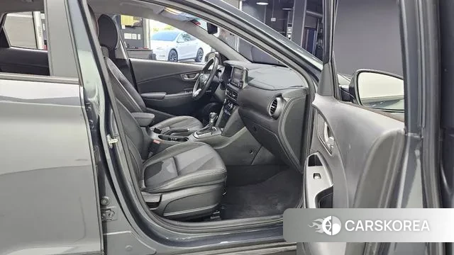 Hyundai Kona 2020 Серый из Кореи, фото 2