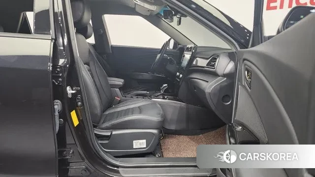 Ssangyong Berry New Tivoli 2022 Черный из Кореи, фото 2