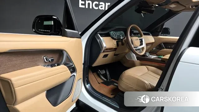 Land Rover Range Rover 5th Generation 2024 Белый из Кореи, фото 2